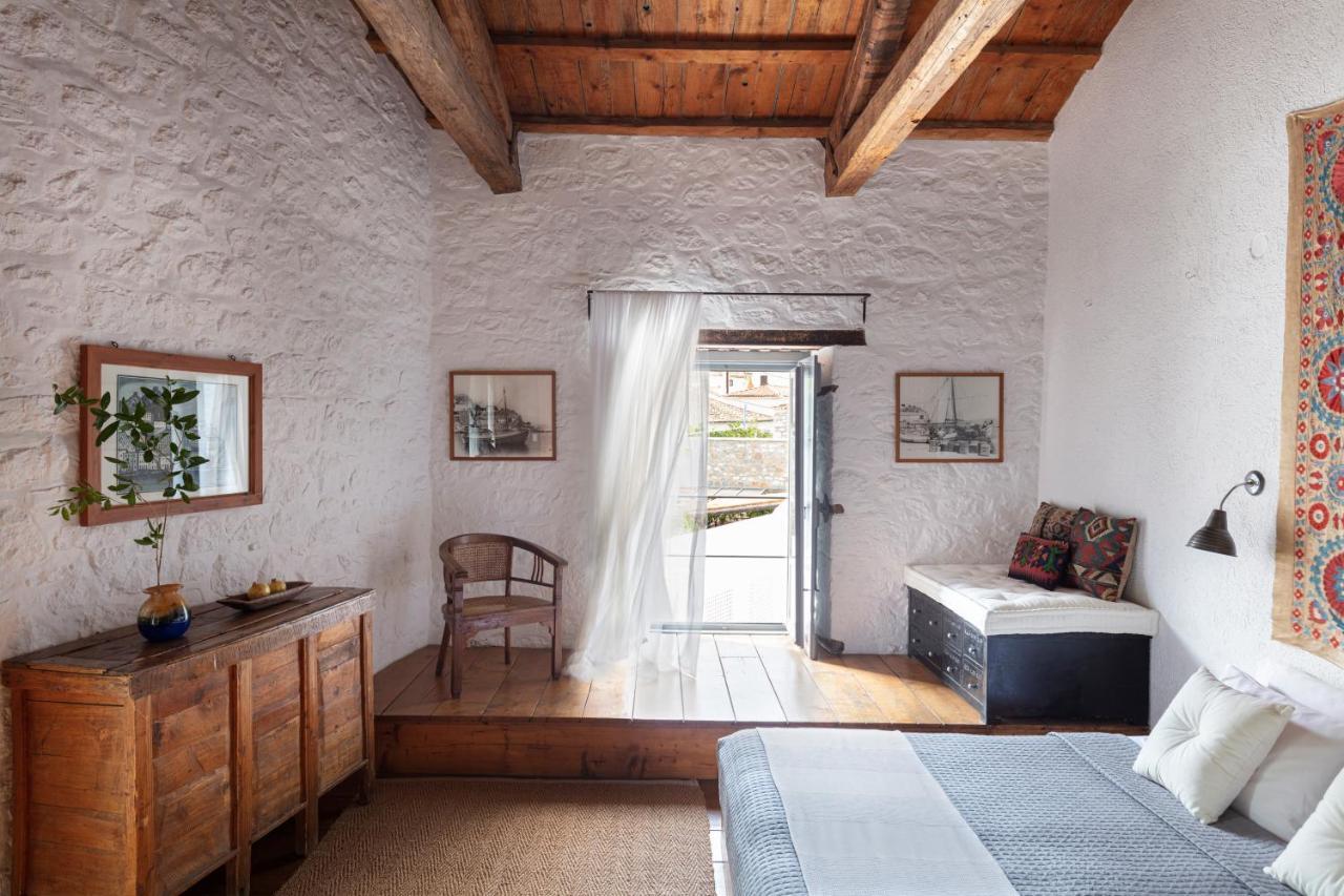 Bratsera Boutique Hotel Идра Экстерьер фото